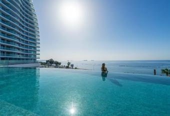 Limassol Del Mar allows 18 year olds to book a room