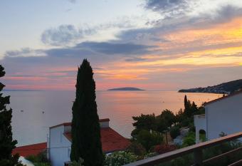 Bellissima Apartments has Balcony rooms