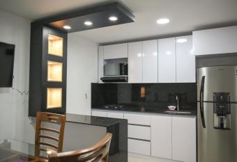 GUATAP   Apartamento Amoblado Balcones has Balcony rooms