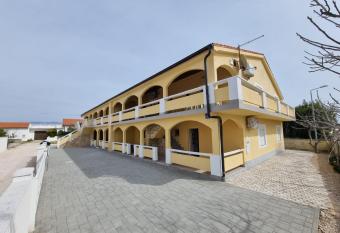 Martin has Balcony rooms