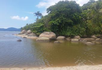 Casa Canto da Sereia allows 18 year olds to book a room