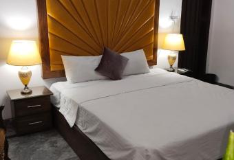 Homewood Suites Family Guest House & Apartments has Balcony rooms