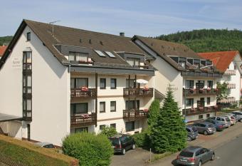 Pension Huttental has Balcony rooms