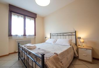 Case Lanfranco Parma has Balcony rooms