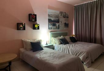 KRCB Suite - Evo Mall Bandar Baru Bangi has Balcony rooms