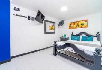 Ayenda Don Jorge de la 23 allows 18 year olds to book a room