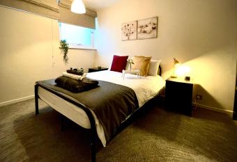 Boutique Apartment in Newcastle upon Tyne allows 18 year olds to book a room