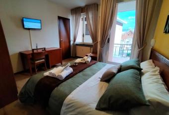 Hotel La Chance has Balcony rooms