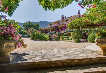 Apartmani Mavrinac has Balcony rooms