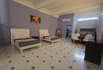 Amplio Estudio en Cozumel, Condominio privado allows 18 year olds to book a room