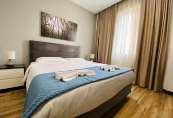 Tirana Center Comfort Rooms allows 18 year olds to book a room