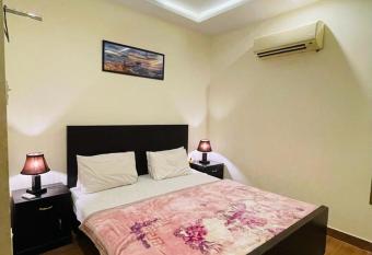 Noor Lodge allows 18 year olds to book a room