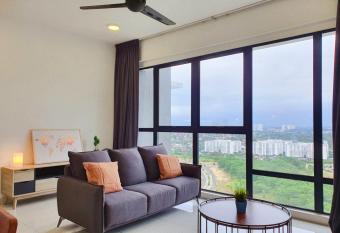 Southkey Mosaic Mid Valley Johor Bahru allows 18 year olds to book a room