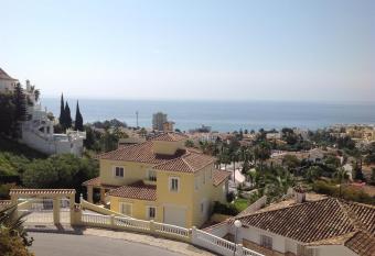 Lovely townhouse in Riviera del Sol has Balcony rooms