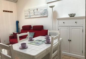 Villa Port Leucate, 3 pi  ces, 6 personnes - FR-1-81-552 has Balcony rooms