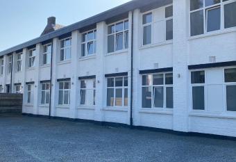 Hotel Boom Close to Tomorrowland allows 18 year olds to book a room