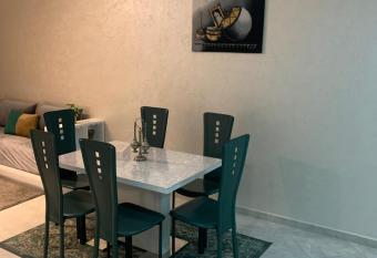 Appartement avec piscine et proch de plage allows 18 year olds to book a room