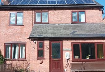 Swn Y Gwy ~ The Sound of the Wye allows 18 year olds to book a room