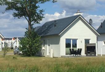 Skipper Hus by Seeblick Ferien has Balcony rooms