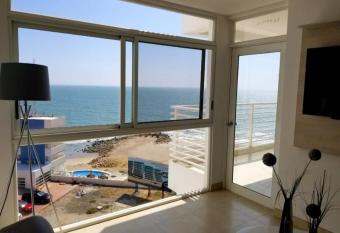 OCEAN CLUB 401 MEDITERRANEA allows 18 year olds to book a room