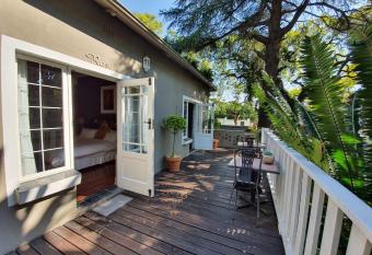 Waterhouse Guest Lodge in Muckleneuk has Balcony rooms