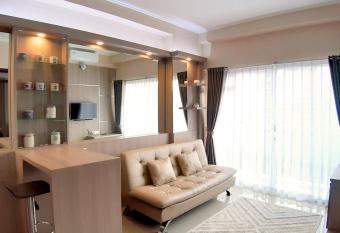 High Livin Apartment Pasteur has Balcony rooms