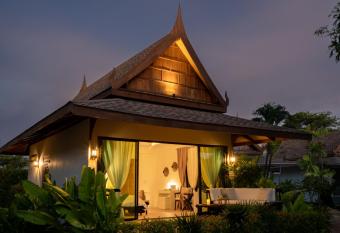 Lanta Palace Beach Resort & Spa allows 18 year olds to book a room