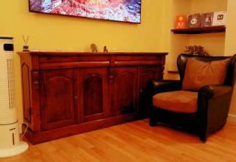 Hotel Fenicia has Balcony rooms