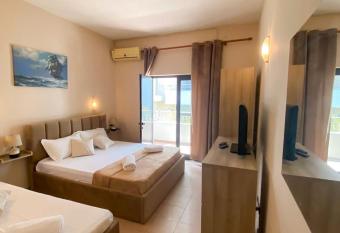 Seashell Beach Rooms has Balcony rooms