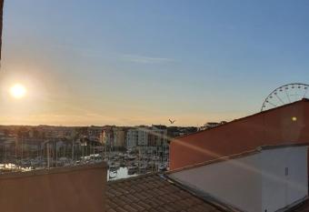 Studio Cap d Agde has Balcony rooms