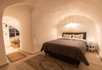                                                  Pina Shketa in old Rosh-Pina has Balcony rooms