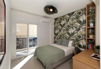 Modern 4BD APT Near Piraeus Port-ATH-15 min walk-Pirasmus Residencies has Balcony rooms