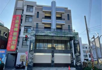              allows 18 year olds to book a room