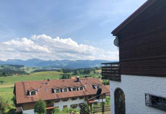 PanoramaApart - Alpzeit im Westallg  u has Balcony rooms