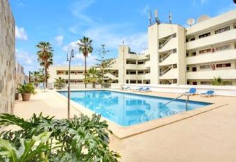 One bedroom appartement with sea view shared pool and balcony at Puerto de Santiago 1 km away from the beach has Balcony rooms