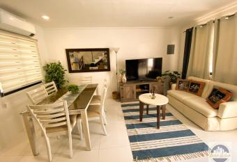 3BR Fully Furnished Townhouse near Cebu Business Park has Balcony rooms