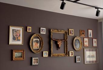 Vins Apartment has Balcony rooms