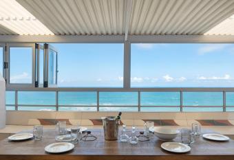 Petfriendly, Umdloti Beachfront Escape has Balcony rooms