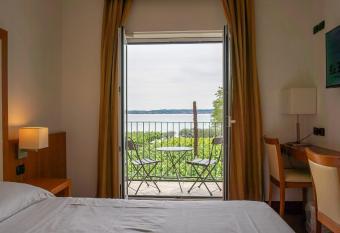 Hotel Mavino has Balcony rooms