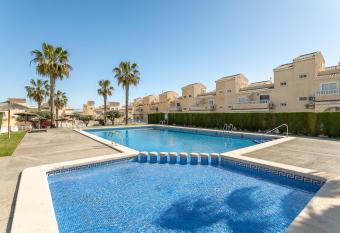 Bungalow Desired Track has Balcony rooms