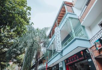 Centro Hostel Medellin allows 18 year olds to book a room