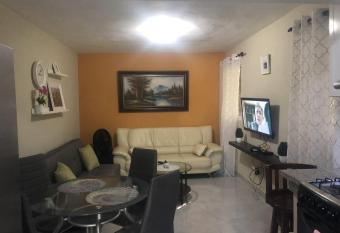 Apartamento CGM de 1 habitaci  n allows 18 year olds to book a room