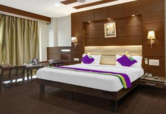 Treebo Trend Elite has Smoking/Balcony rooms