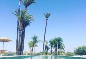 Palais Luxueux Eden Palm has Balcony rooms