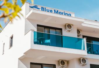 Blue Marina Apartments has Balcony rooms