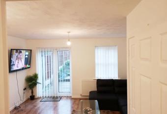 Quiet residential area within easy reach to town has Balcony rooms