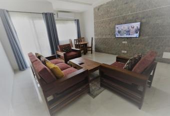 Les Residences de la Diaspora allows 18 year olds to book a room