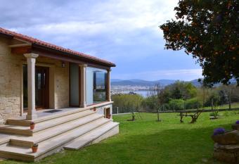 O MIRADOR da R  A has Balcony rooms