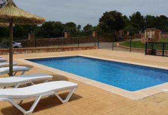 Cas Borrassos has Balcony rooms