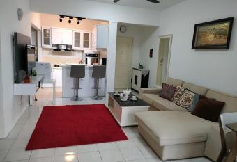 Permai Puteri Homestay Ampang has Balcony rooms